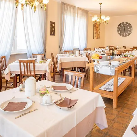 Hotell Taormina 2*