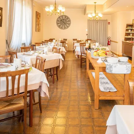 Taormina Hotell Bardolino