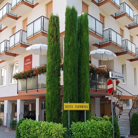 Hotell Taormina 2*