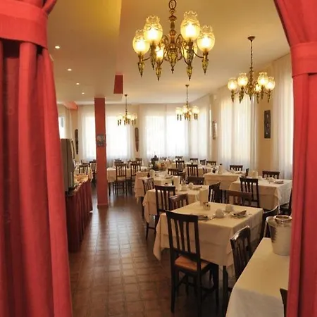 Hotell Taormina 2*